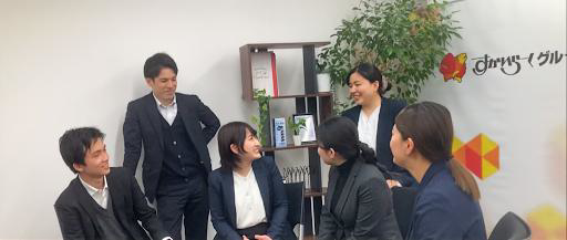 株式会社すかいらーくホールディングス様|入社時期が選べる制度を導入し、第二新卒が3人入社