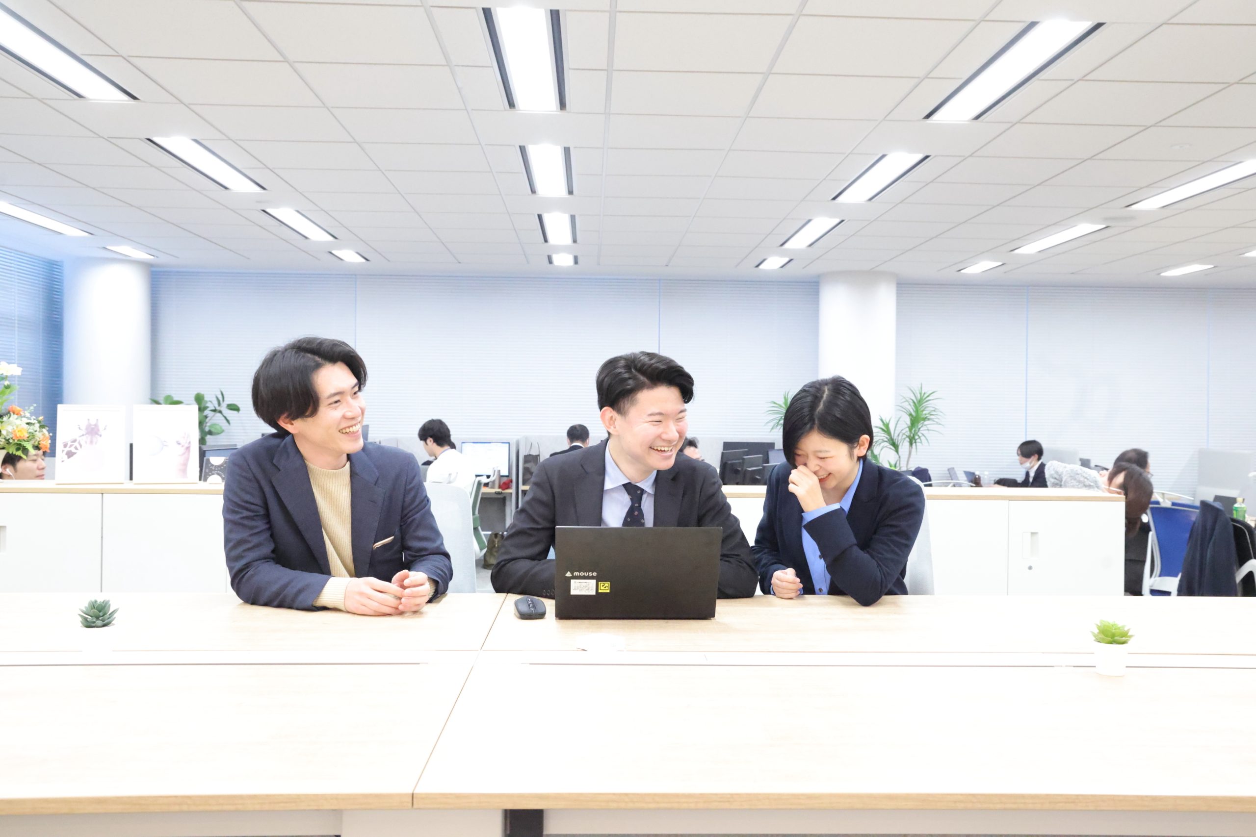 書類選考では見落としがちな人材を転職博で発掘。対面重視の選考で7人の採用に成功