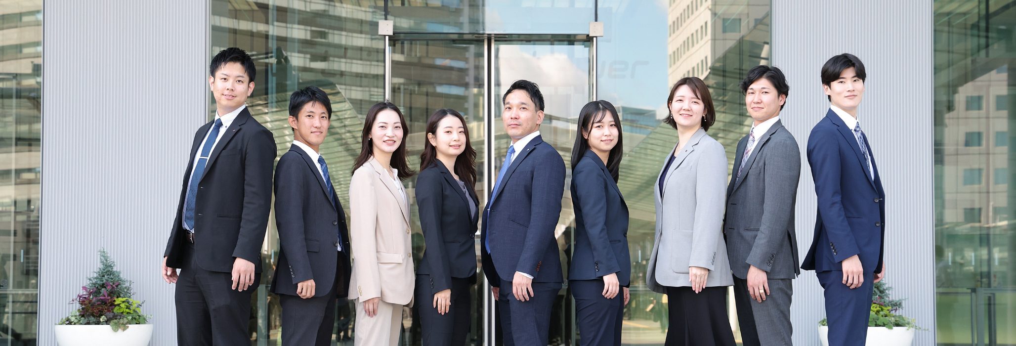 新卒採用の不足をＲｅ就活で挽回。ミスマッチを防ぎ相互理解を深めた取り組みで、熱意ある20代7人の採用に成功！